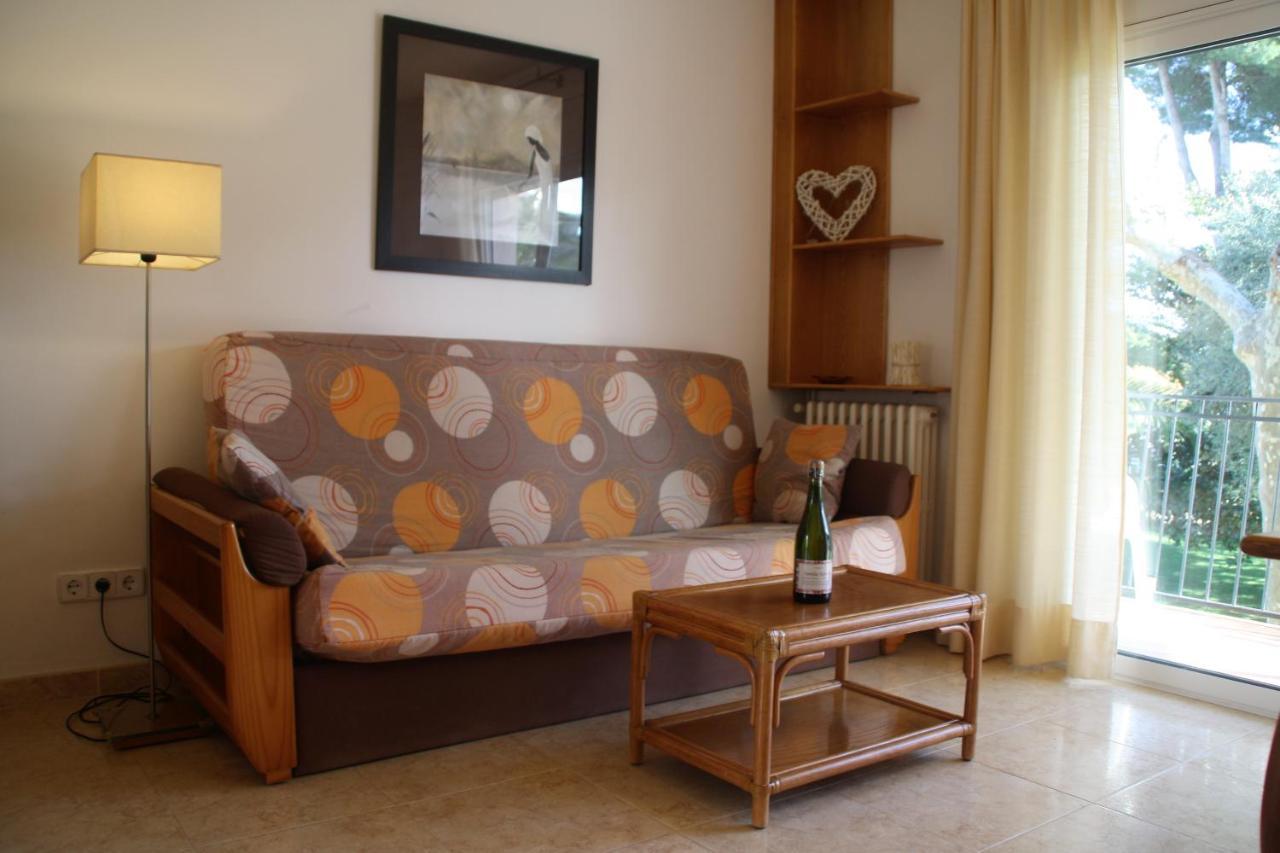Apartaments Margarita Sabina Pinell Platja d'Aro Exterior foto
