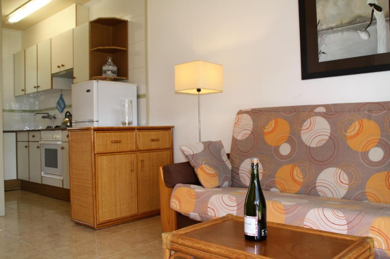 Apartaments Margarita Sabina Pinell Platja d'Aro Exterior foto